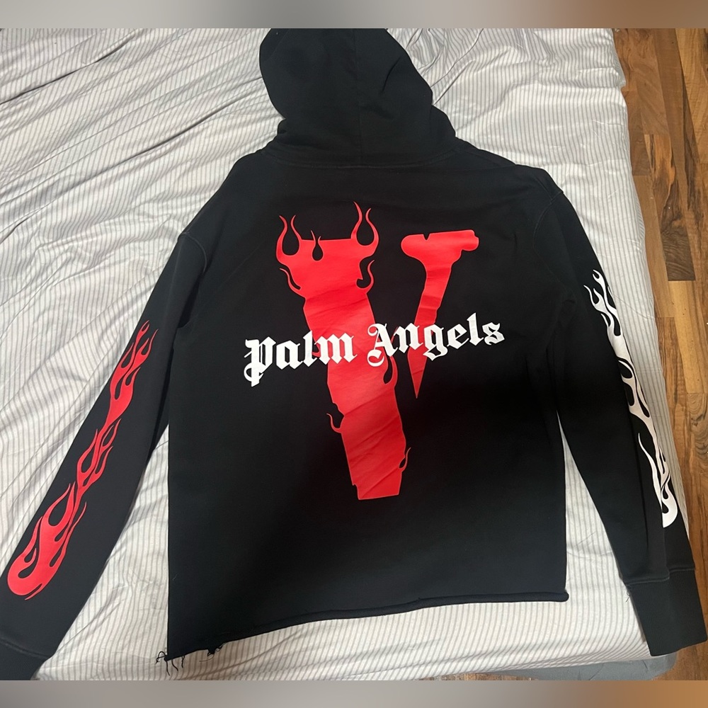 Barely worn  Vlone X Palm Angles hoodie 🔥